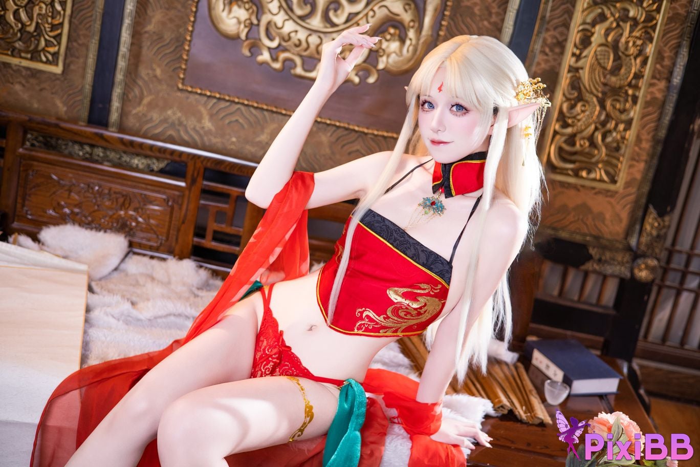Cosplayer Shuangmu Fusu Brest red antique style PixiBB.COM 039