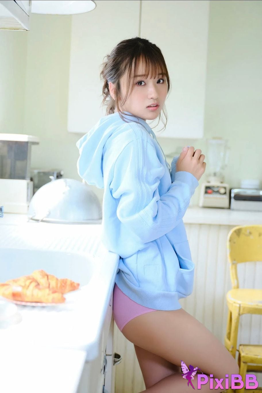 Japanese Idol Ririka Moriwaki FRIDAY digital photo book Pure and the little devil which one do you like Vol.1 Lyrica Edition PixiBB.COM 003