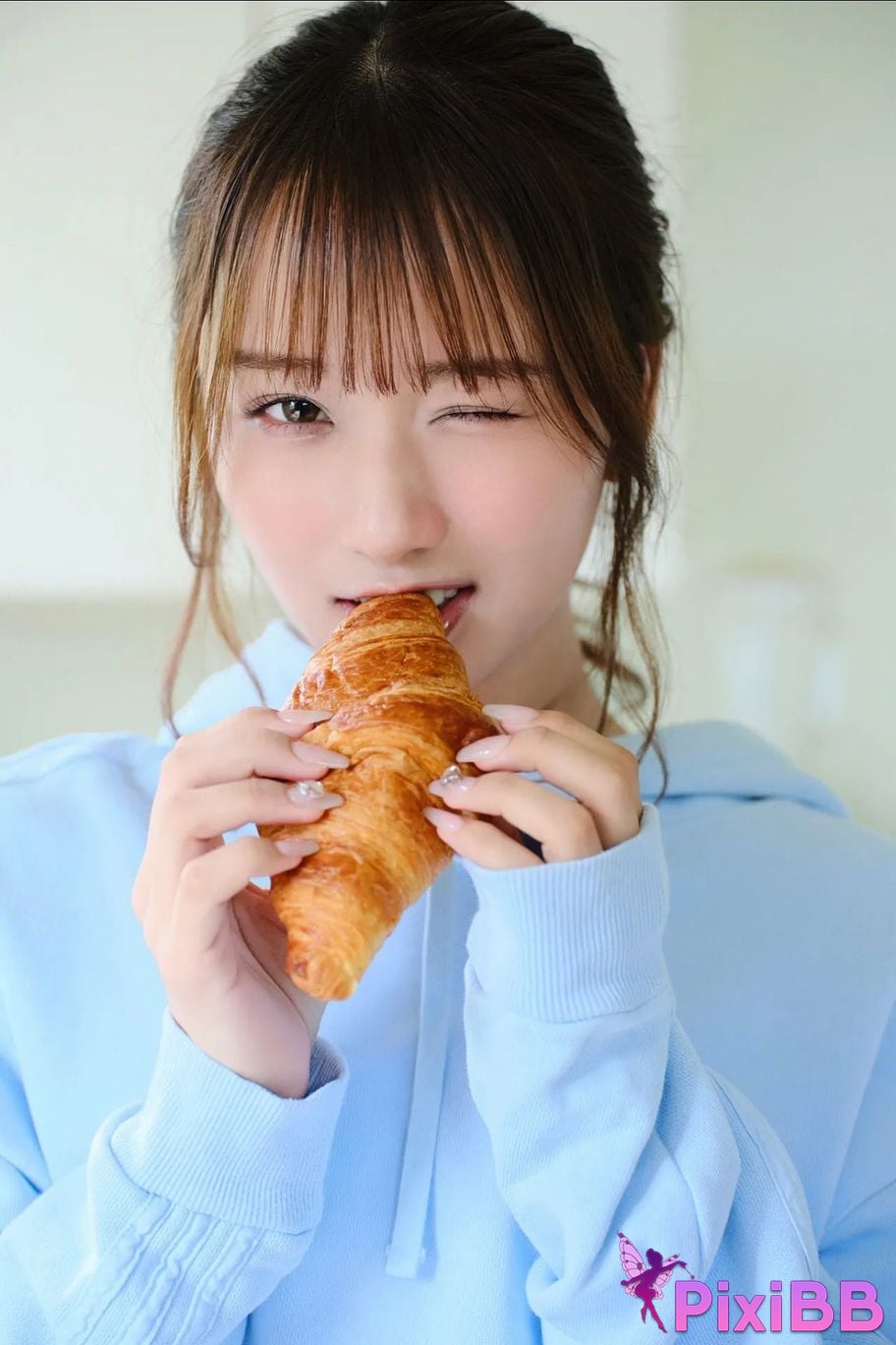 Japanese Idol Ririka Moriwaki FRIDAY digital photo book Pure and the little devil which one do you like Vol.1 Lyrica Edition PixiBB.COM 005