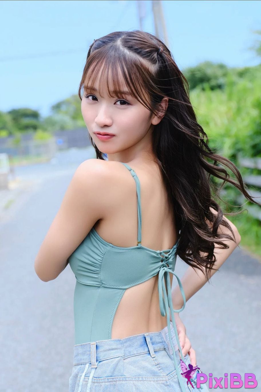 Japanese Idol Ririka Moriwaki FRIDAY digital photo book Pure and the little devil which one do you like Vol.1 Lyrica Edition PixiBB.COM 056