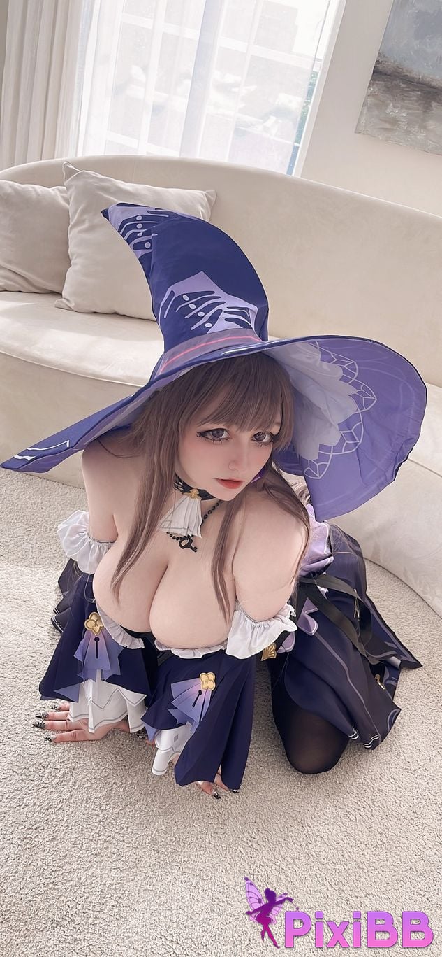 Kamelya Chan The Herta PixiBB.COM 15