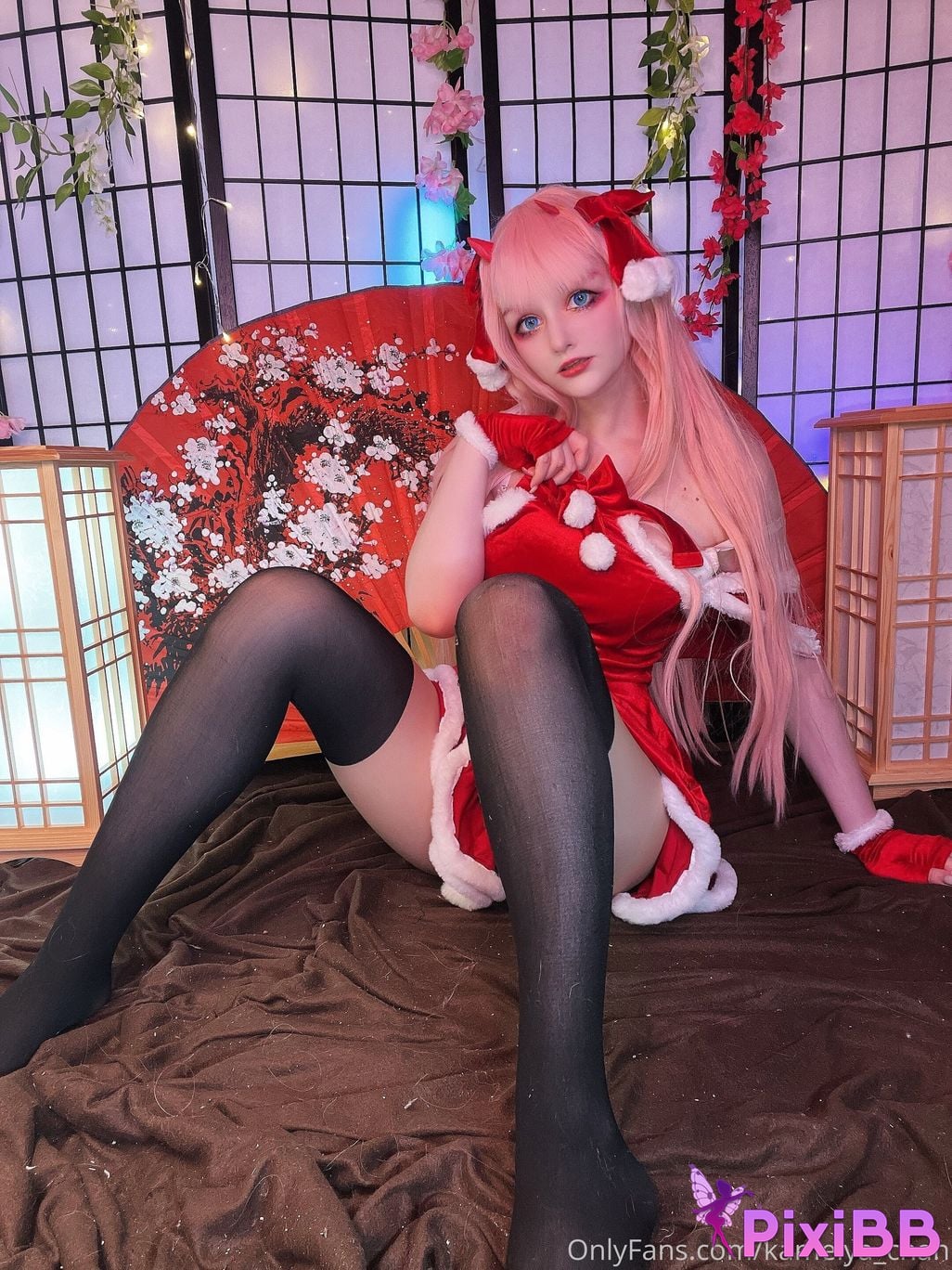 Kamelya Chan Zero Two Xmas PixiBB.COM 5