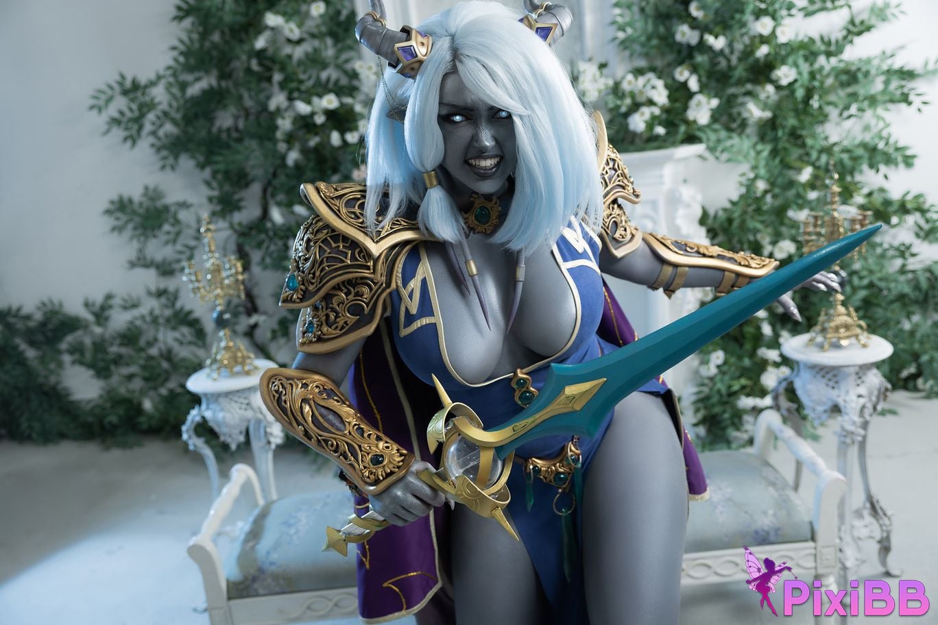 Lady Melamori & Zoe Volf Draenei PixiBB.COM 14