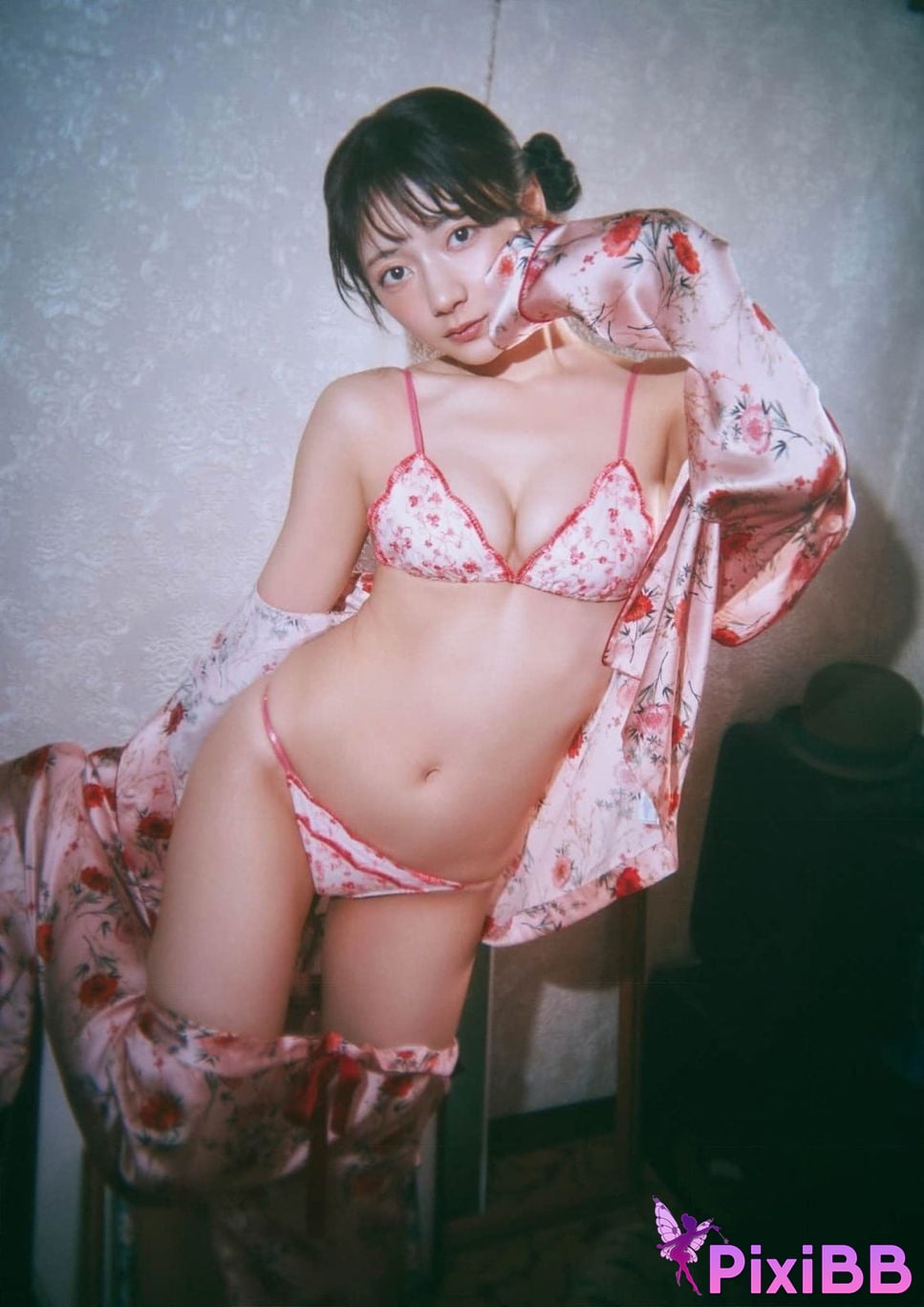 Japanese Idol Sakurai feels respected. BRODY digital photo book toutopia PixiBB.COM 040