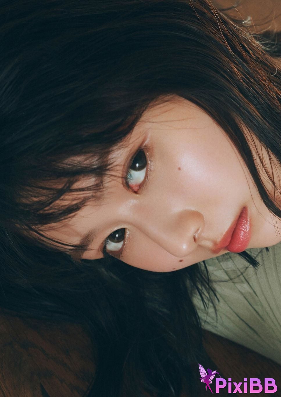 Japanese Idol Yuzuha Saeki W h i c s o u l d I e DOLCE digital photo book PixiBB.COM 047